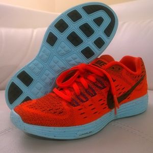 New Nike Lunartempo Rare Color